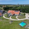 Familievakantie Ameland 6-24 personen
Ameland groepsverblijf voor gezinnen 10-20 personen
Gezinsvakantie Ameland 6 tot 24 personen
Ameland vakantiehuis voor families 10-20 personen
Ameland accommodatie voor familiegroepen 6-24 personen
Vakantiehuis Amelan